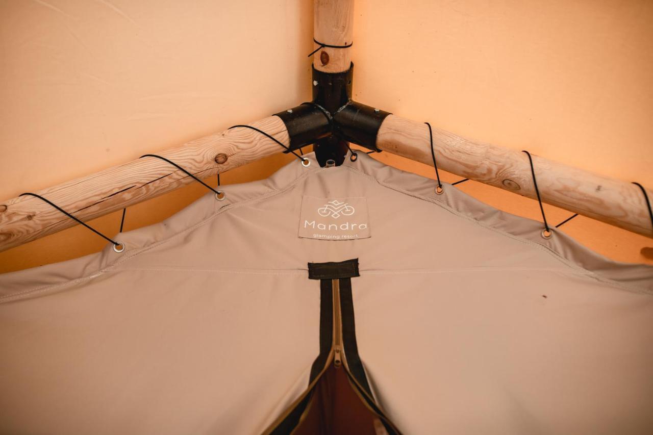 Hotel Glamping Mandra Kanev Leplyavo Esterno foto